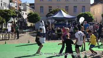 „Tag des Sports“ – Peiner Markmarkt ist heute  große Spielfläche