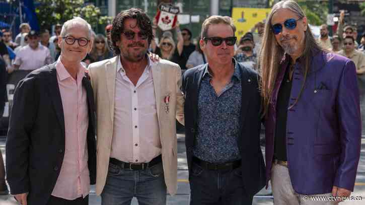 New documentary reveals Tragically Hip members grieved apart after Gord Downie's death