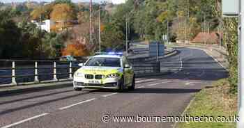 A338 Wessex Way closed after crash