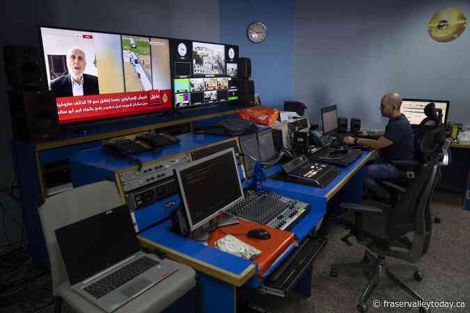 Israel raids and shuts down Al Jazeera’s bureau in Ramallah in the West Bank