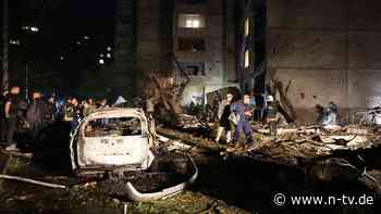 Einschlag vor Hochhaus: Russische Gleitbombe verletzt 21 Menschen in Charkiw