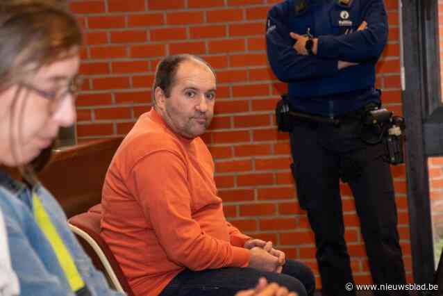 “Zijn telefoontjes bezorgen mij nachtmerries”: landbouwer die beide dochtertjes vermoordde, riskeert jaar cel voor stalking ex