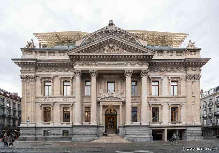 Unten Mittelalter, oben Bier
 - Umbau der historischen Börse in Brüssel