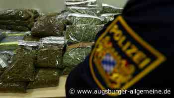 A8 bei Dasing: Polizei findet sieben Kilo Cannabis im Kofferraum