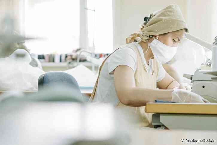 Mindestlohn für kambodschanische Bekleidungsarbeiter:innen wird erhöht