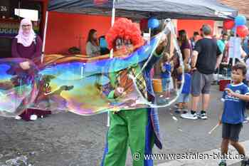 Hunderte Menschen feiern Weltkindertag in Bad Oeynhausen