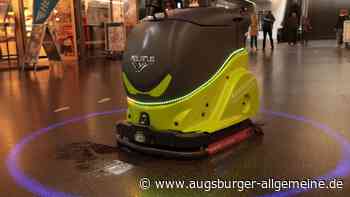 Einzigartiges Projekt: Sprechende Putzroboter erobern die Bahnhofspassage