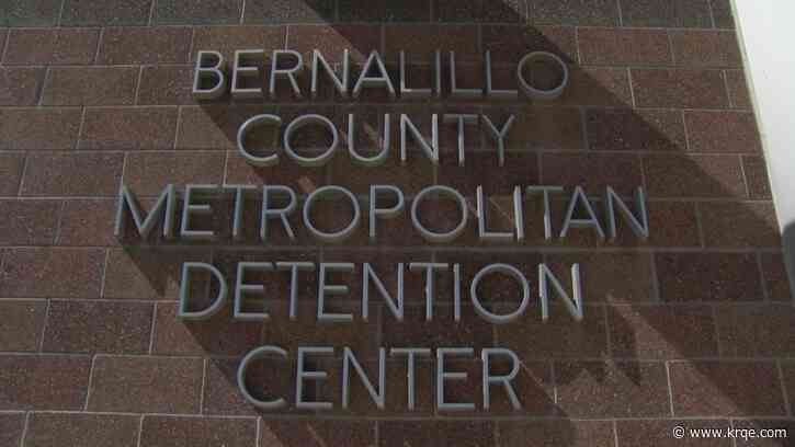 MDC officer accused of raping an inmate released from custody while waiting on trial