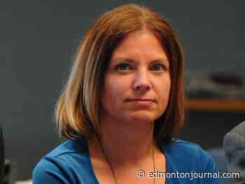 Alberta Medical Association calls on province to implement new pay model for doctors
