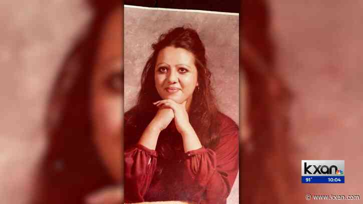 Family of Gloria Lofton asking Travis Co. DA to not accept plea deal from Raul Meza