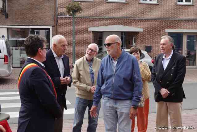 Hawaiaan bezoekt Galmaardenaren die leven van zijn vader hebben gered in 1944 na vliegtuigcrash: “Jullie waren zo dapper”