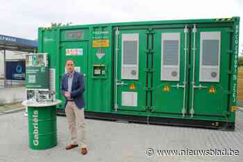 Snellaadstation opent aan Stationsstraat: “Auto opgeladen in vijftien minuten”