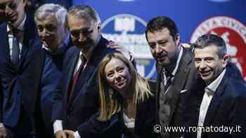 Regione, le lotte intestine al centrodestra bloccano il consiglio. Opposizioni sul piede di guerra