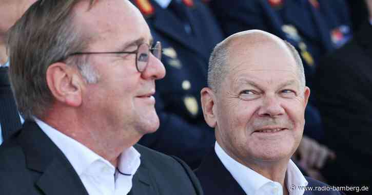 Umfrage: Scholz soll Pistorius den Vortritt lassen