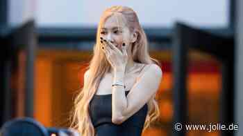 Nagel-Trend 2024: Die "Pixel Art Manicure" vom BLACKPINK-Star