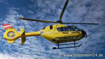 Mann (85) mit dem kompletten Arm in Erntemaschine eingeklemmt – schwer verletzt