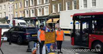 Volunteers forced to direct traffic as lights fail on busy high street