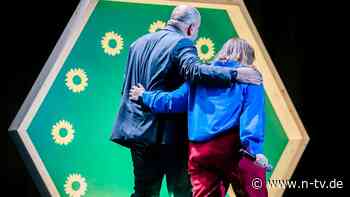 Reaktionen zum Grünen-Neustart: Respekt, Rücktrittsforderungen und ein wenig Bedauern