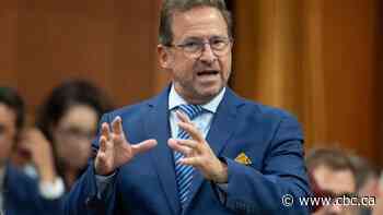 Bloc threatens to push for an early election if government doesn't top up pensions by Oct. 29