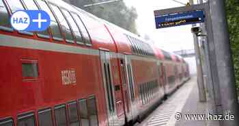 Hannover: Baum blockiert Bahnstrecke nach Braunschweig – Zugausfälle und Verspätungen