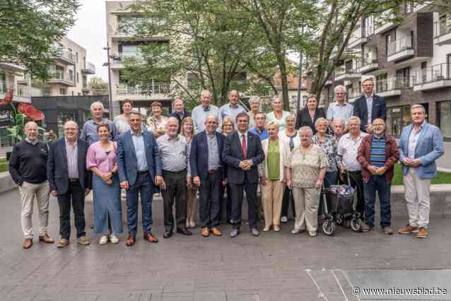 Bowlingclub gehuldigd ter ere van 25ste verjaardag