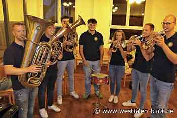 Die Nieheimer Musikgruppe „Blech & Bier“: Der Name ist Programm