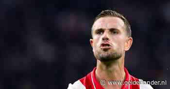 Henderson roept Traoré tot te orde op zorgeloze avond voor Ajax: ‘Moet altijd scherp en alert blijven’