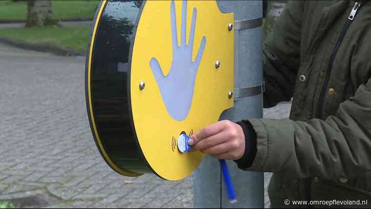 Almere - Weg met de auto: lopen en fietsen naar school levert prijzen op