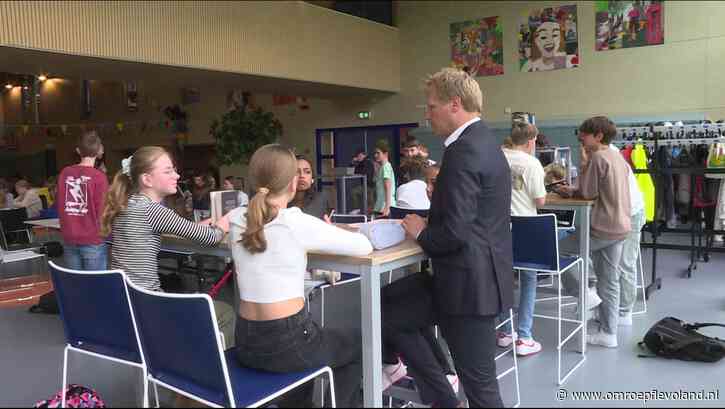Zeewolde - Dit is waarom Zeewolde na 25 jaar nog geen volwaardige middelbare school heeft