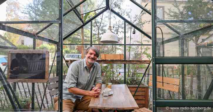 Saša Stanišić kann überall arbeiten – am liebsten draußen