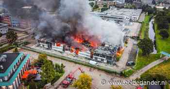 Na verwoestende brand in Nijmegen moeten bedrijven nieuwe start maken: ‘Dit is een hard gelag’