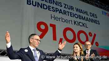 Kurz vor Wahl – Rechte Politiker fallen mit SS-Lied auf