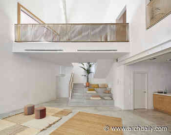 Xuan Lan Yoga Factory / Cosy Barcelona