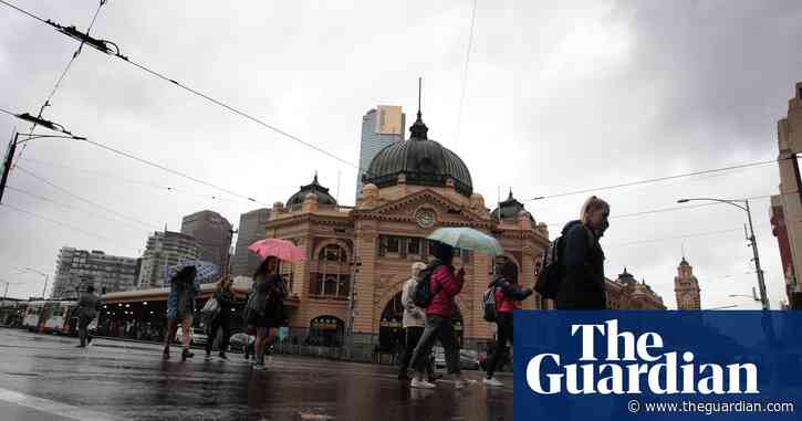 Melbourne in for chilly start to week as cold front brings frosty spring temperatures