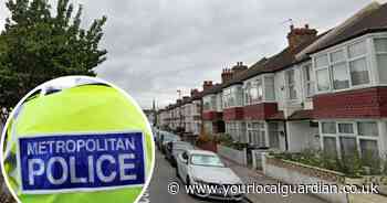 Police flock to Thornton Heath as 'gunshots' heard