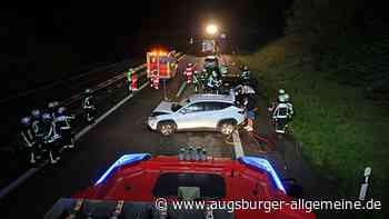 Nächtlicher Großeinsatz auf der Autobahn bei Stetten