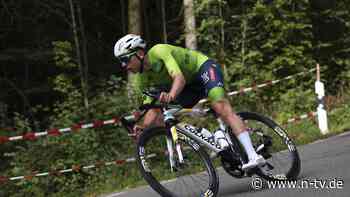 Krönung einer Sensations-Saison: Rad-Gigant Pogacar rast mit "dummer" Attacke zum WM-Titel