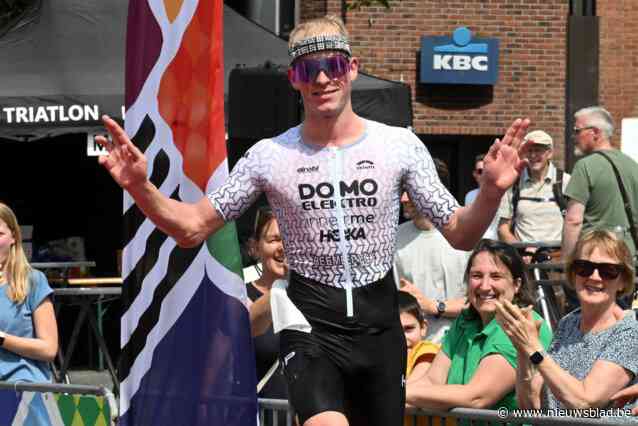 Sander Heemeryck en Odil Wittemans winnen Peerdevisscher Triatlon in Oostduinkerke