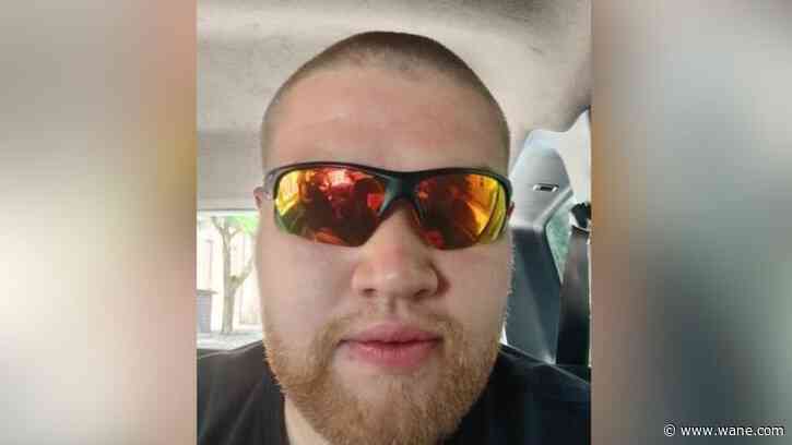 Man killed, sister pistol-whipped while delivering pizza in Illinois