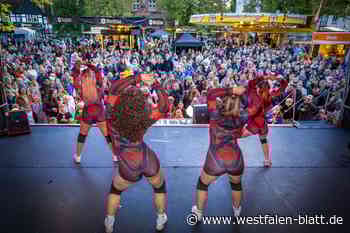 Glühwein-Premiere bei 8 Grad Außentemperatur in Bielefeld