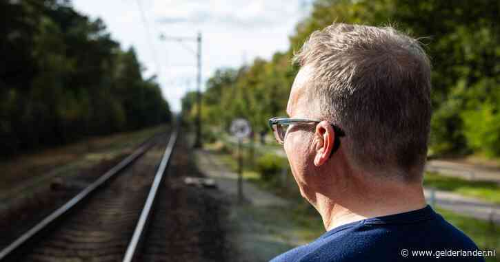 De blik van dat meisje op het spoor krijgt Ewout nooit meer uit z’n hoofd, nu pleit hij voor zelfdodingscapsule