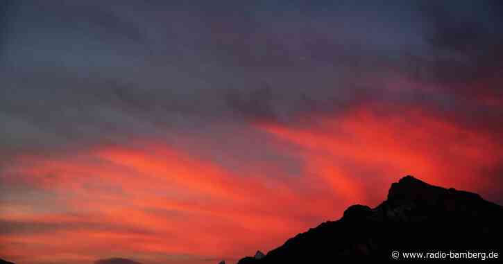 Mann rutscht aus und stürzt 60 Meter in den Tod