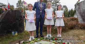 Rozen voor kinderen over de hele wereld: ‘Dat we dit monument hebben is eigenlijk schandalig’