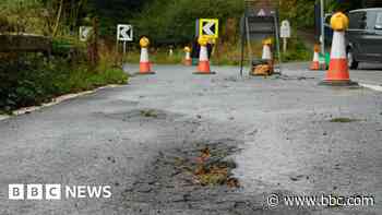 Fears major landslip may shut Snake Pass for good