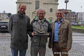 De Hand zal “de hand reiken naar iedereen”: kunstwerk komt in omgeving Markt