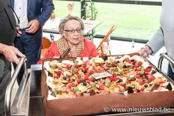 Irene Van Mele viert haar 104de verjaardag en is de oudste inwoner: “Ik geniet nog graag van een glaasje Duvel”