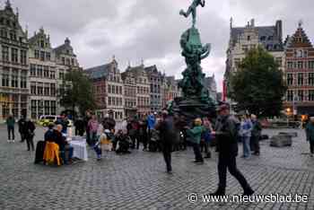 Nieuwe actiegroep Ongehoord voert actie voor Antwerpse gemeenteraad: “Stadsbestuur negeert 12.626 bezwaarschriften”