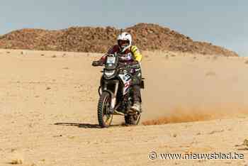 Motorrijder Piet (60) sterft plots tijdens wedstrijd in Namibië: “Jammer dat aan zo’n mooi leven nu een einde komt”