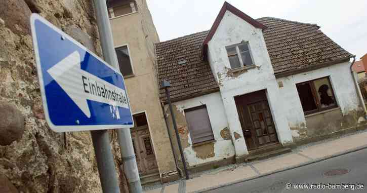 Abwanderung junger Menschen aus dem Osten hält an