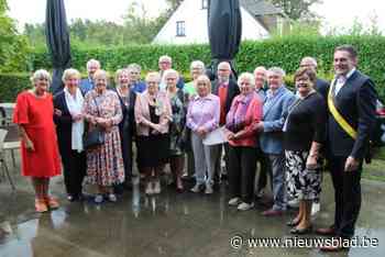 Klasgenootjes van toen komen voor zesde keer samen